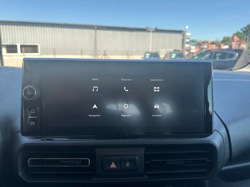 Photo de la voiture CITROEN E-BERLINGO Taille M 136 ch 54 kWh Plus