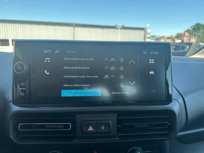 Photo de la voiture CITROEN E-BERLINGO Taille M 136 ch 54 kWh Plus
