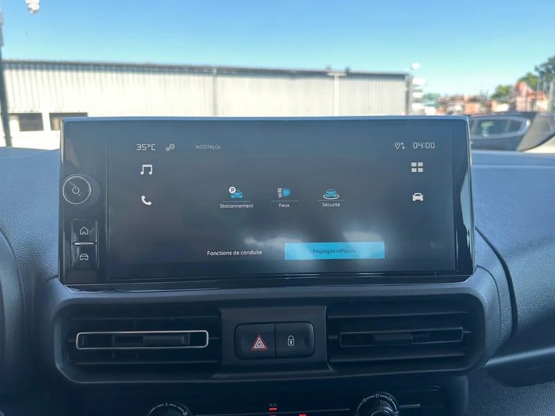 Photo de la voiture CITROEN E-BERLINGO Taille M 136 ch 54 kWh Plus