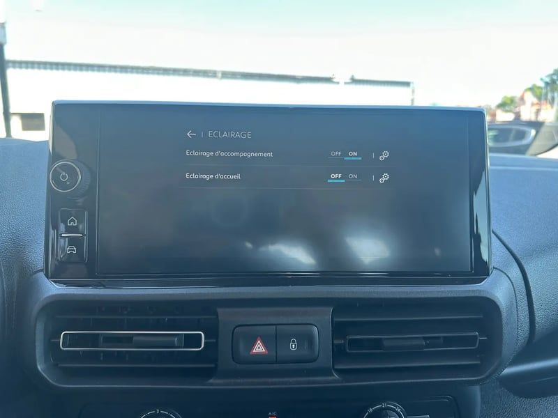 Photo de la voiture CITROEN E-BERLINGO Taille M 136 ch 54 kWh Plus