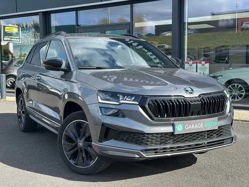 Photo de la voiture SKODA KAROQ 2.0 TDI 150 ch SCR DSG7 Sportline