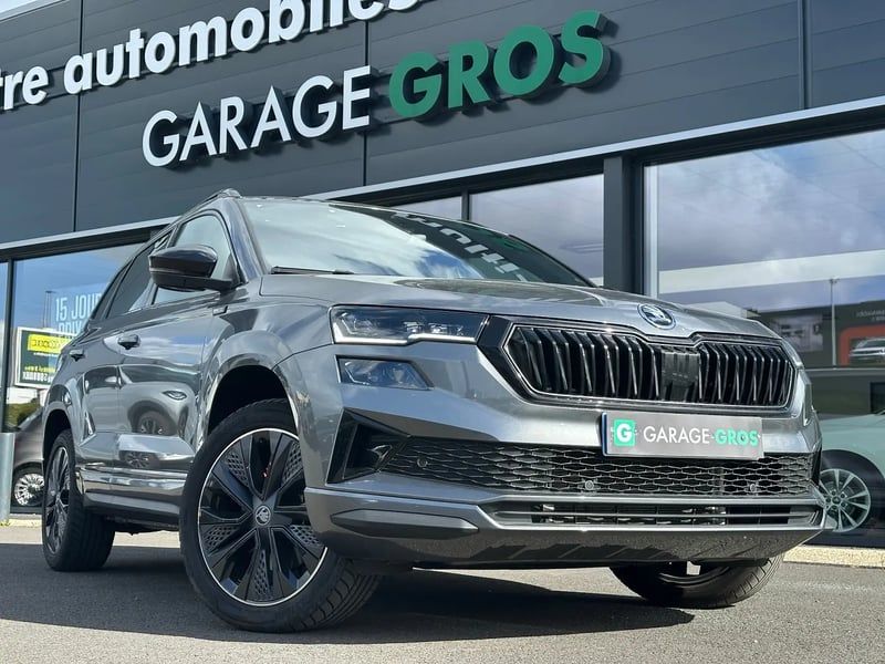Photo de la voiture SKODA KAROQ 2.0 TDI 150 ch SCR DSG7 Sportline