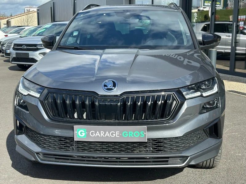 Photo de la voiture SKODA KAROQ 2.0 TDI 150 ch SCR DSG7 Sportline
