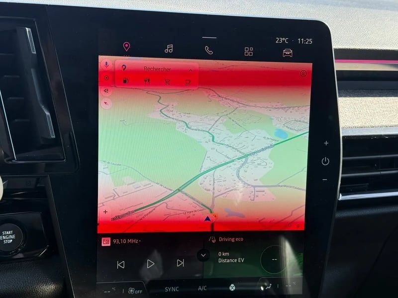 Photo de la voiture RENAULT ESPACE VI E-Tech hybrid 200 Techno
