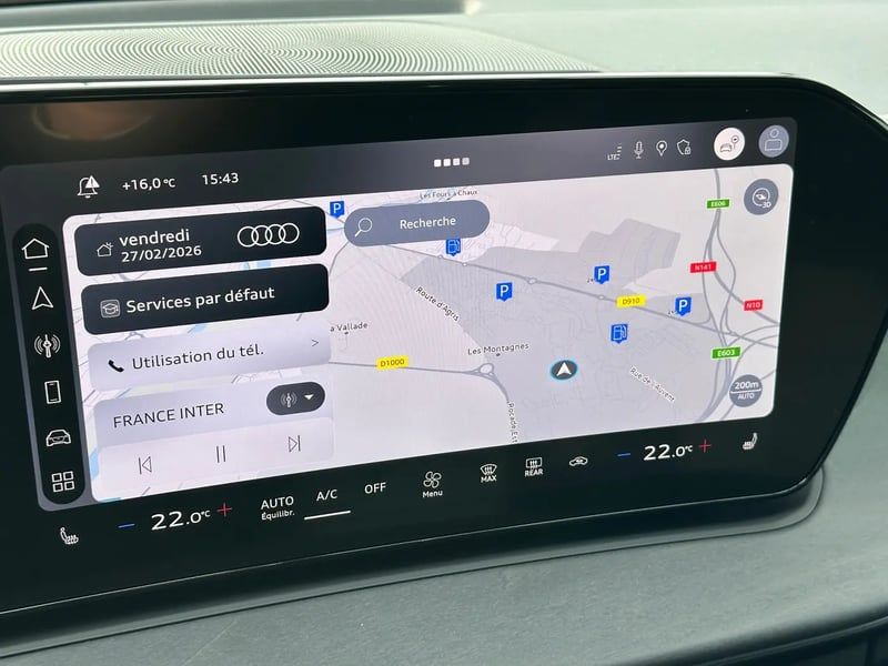 Photo de la voiture AUDI Q3 DIESEL TDI 150 ch S tronic 7 S line