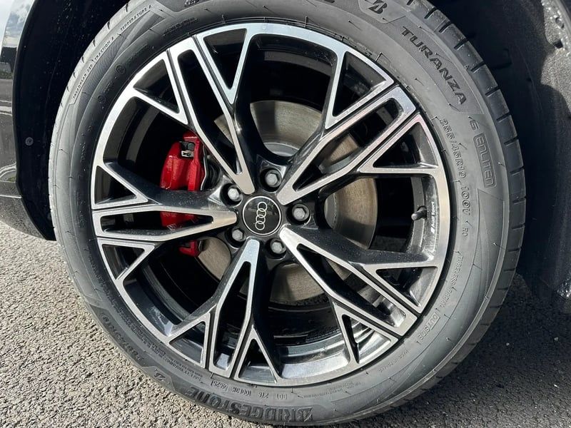 Photo de la voiture AUDI Q3 DIESEL TDI 150 ch S tronic 7 S line