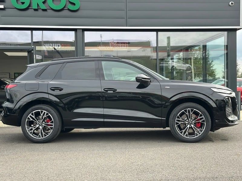Photo de la voiture AUDI Q3 DIESEL TDI 150 ch S tronic 7 S line