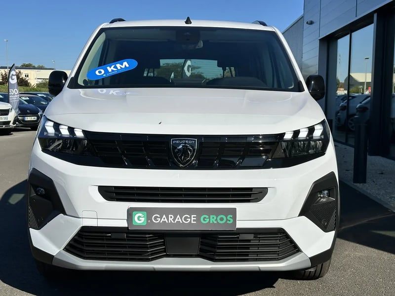 Photo de la voiture PEUGEOT RIFTER Rifter Taille M - 1.5 BlueHDi 130ch S&S GT EAT8 5 places