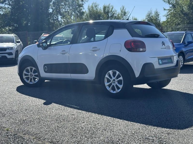 Photo de la voiture CITROEN C3 PureTech 82 Feel
