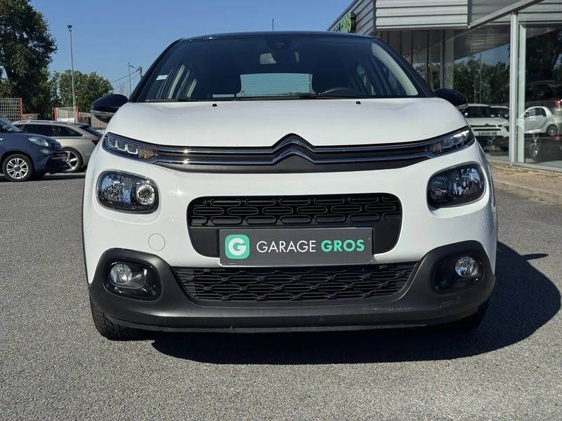 Photo de la voiture CITROEN C3 PureTech 82 Feel
