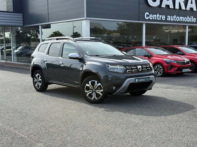 Photo de la voiture DACIA DUSTER TCe 150 FAP 4x2 EDC Prestige
