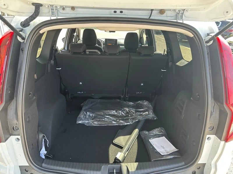 Photo de la voiture DACIA JOGGER ECO-G 100 5 places GSR2 Extreme +