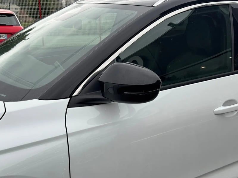 Photo de la voiture RENAULT AUSTRAL full hybrid E-Tech 200 ch Techno