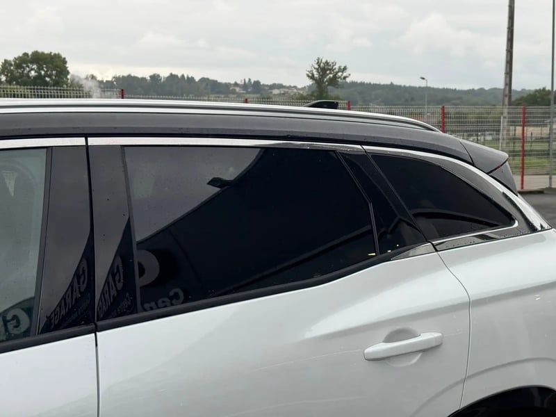 Photo de la voiture RENAULT AUSTRAL full hybrid E-Tech 200 ch Techno