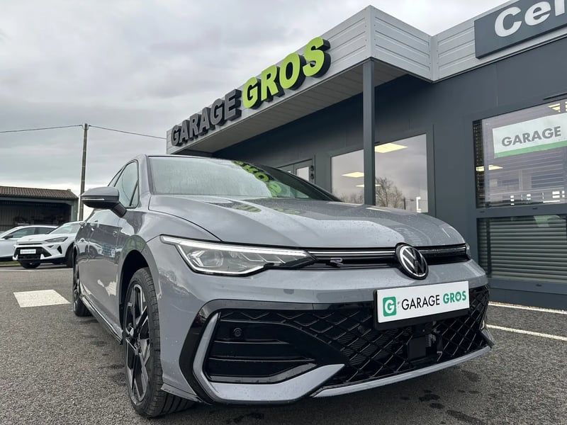 Photo de la voiture VOLKSWAGEN GOLF 2.0 TDI 150 DSG7 R-Line Edition
