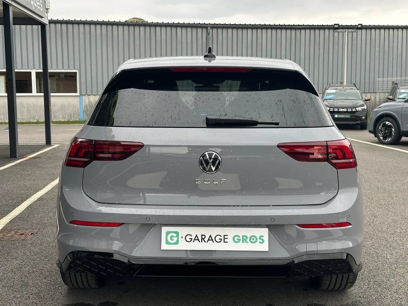 Photo de la voiture VOLKSWAGEN GOLF 2.0 TDI 150 DSG7 R-Line Edition