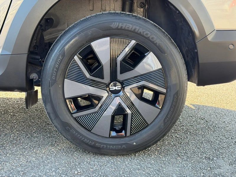 Photo de la voiture DACIA JOGGER ECO-G 100 7 places GSR2 Expression