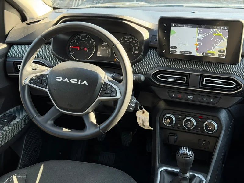 Photo de la voiture DACIA JOGGER ECO-G 100 7 places GSR2 Expression