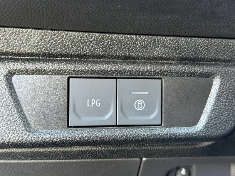 Photo de la voiture DACIA JOGGER ECO-G 100 7 places GSR2 Expression