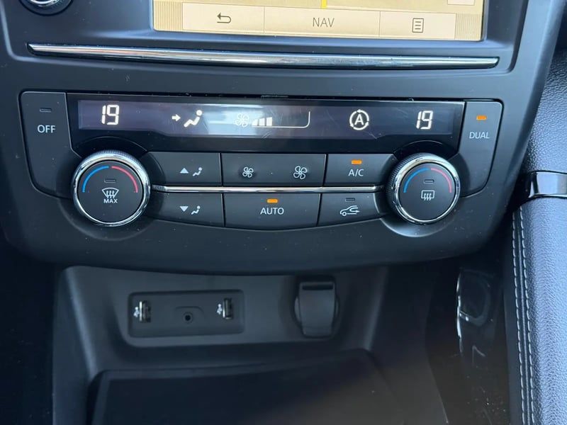 Photo de la voiture RENAULT KADJAR TCe 130 Energy Graphite EDC
