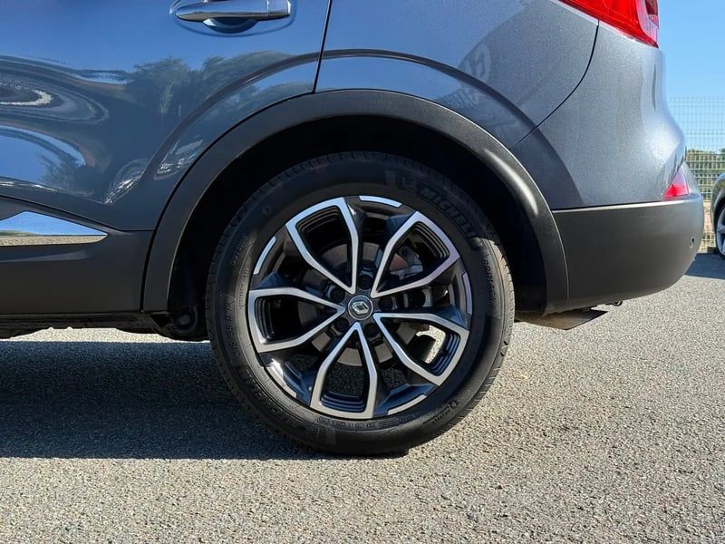 Photo de la voiture RENAULT KADJAR TCe 130 Energy Graphite EDC