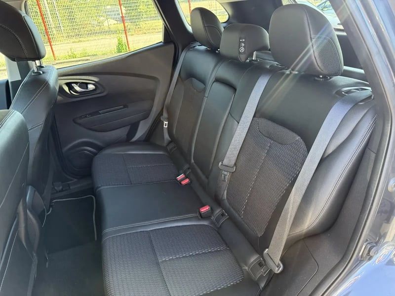 Photo de la voiture RENAULT KADJAR TCe 130 Energy Graphite EDC