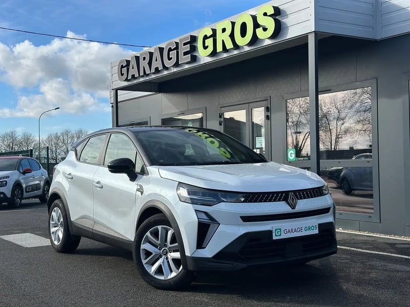 Photo de la voiture RENAULT CAPTUR TCe 90 ch Evolution