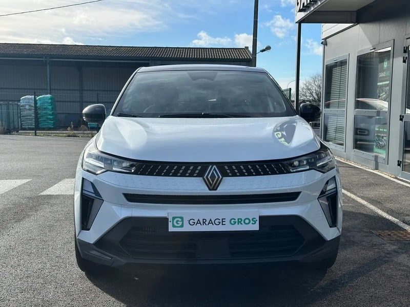 Photo de la voiture RENAULT CAPTUR TCe 90 ch Evolution