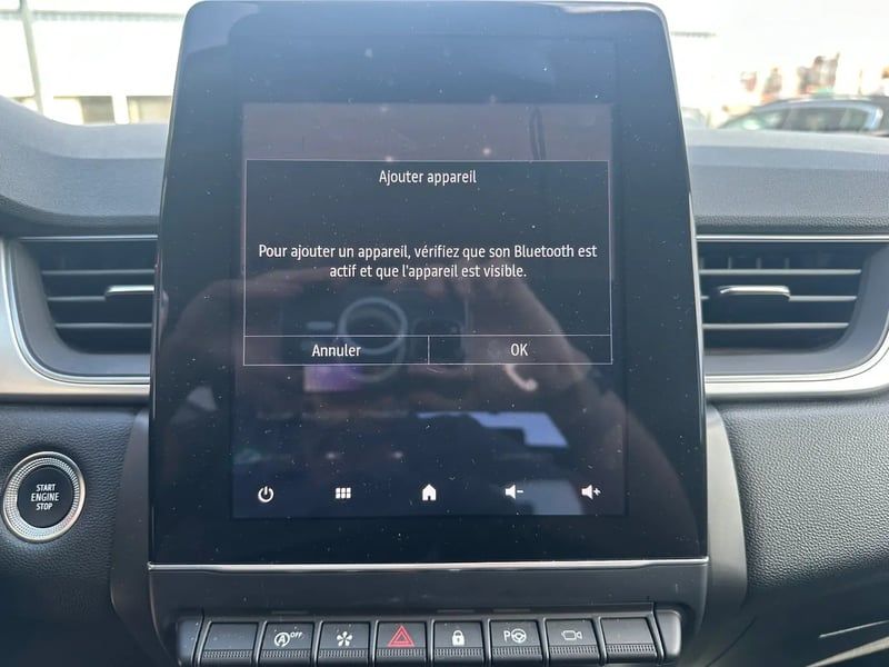Photo de la voiture RENAULT CAPTUR TCe 90 Techno