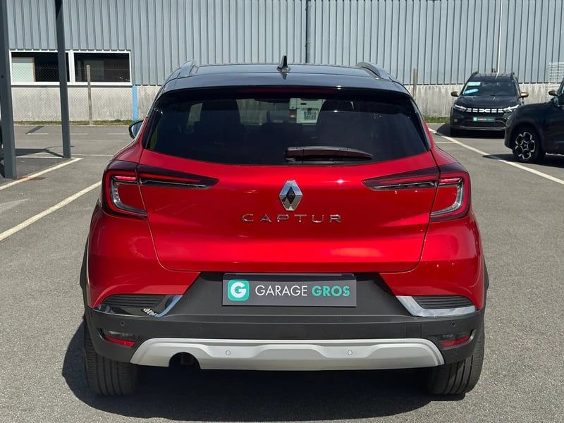 Photo de la voiture RENAULT CAPTUR TCe 90 Techno