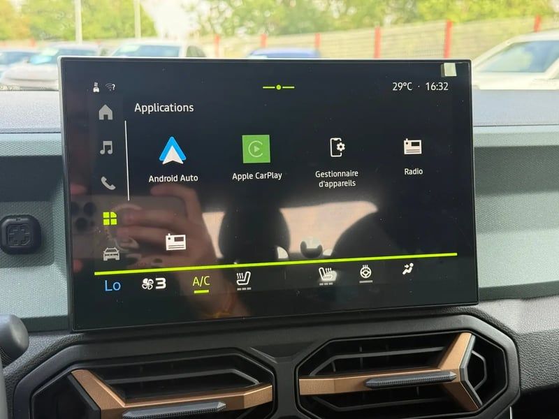 Photo de la voiture DACIA DUSTER ECO-G 120 auto Extreme