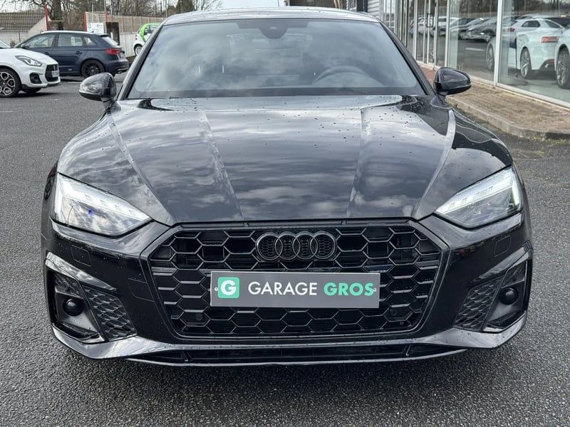 Photo de la voiture AUDI A5 SPORTBACK 35 TDI 163 S tronic 7 S Line