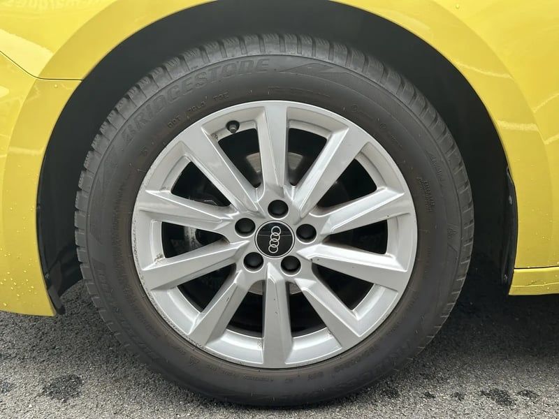 Photo de la voiture AUDI A1 SPORTBACK 25 TFSI 95 ch BVM5 S Line