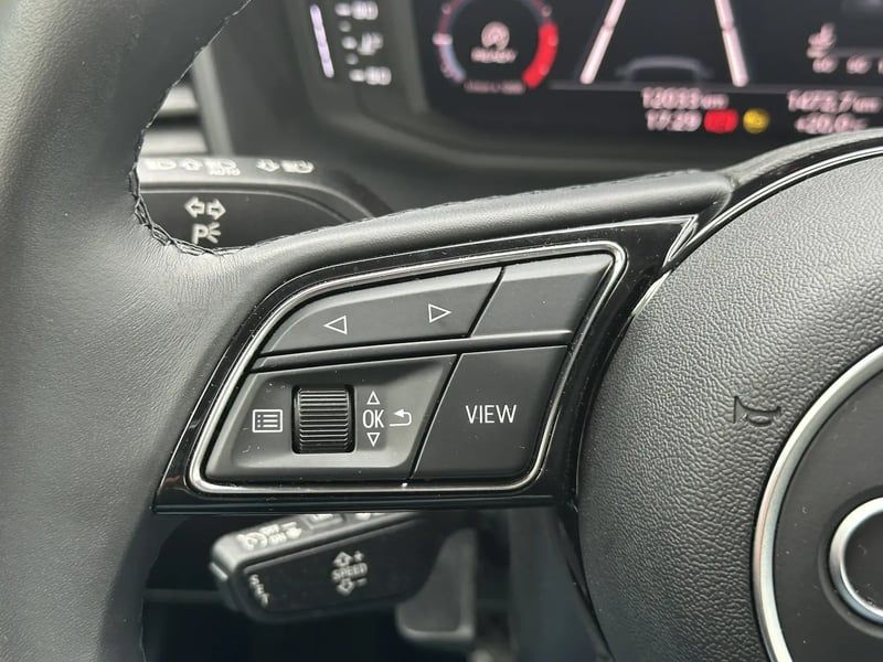 Photo de la voiture AUDI A1 SPORTBACK 25 TFSI 95 ch BVM5 S Line
