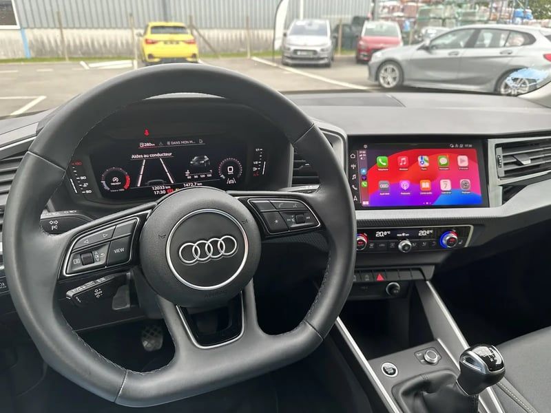 Photo de la voiture AUDI A1 SPORTBACK 25 TFSI 95 ch BVM5 S Line