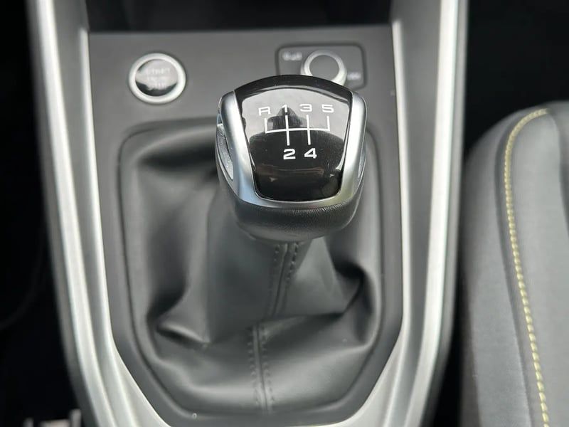 Photo de la voiture AUDI A1 SPORTBACK 25 TFSI 95 ch BVM5 S Line