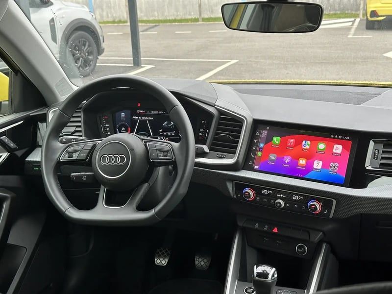 Photo de la voiture AUDI A1 SPORTBACK 25 TFSI 95 ch BVM5 S Line