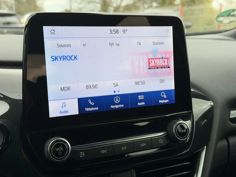 Photo de la voiture FORD PUMA 1.0 EcoBoost 155 ch mHEV S&S Powershift ST-Line - 5P