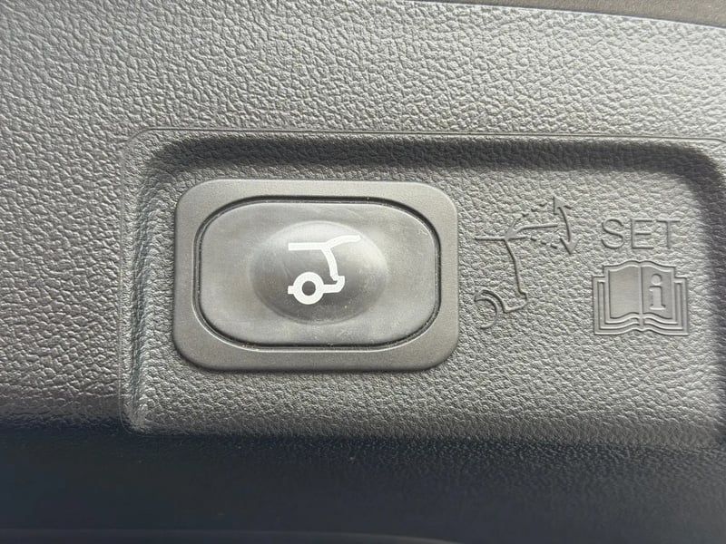 Photo de la voiture FORD PUMA 1.0 EcoBoost 155 ch mHEV S&S Powershift ST-Line - 5P