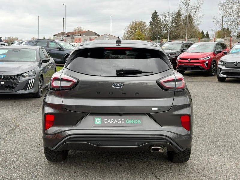 Photo de la voiture FORD PUMA 1.0 EcoBoost 155 ch mHEV S&S Powershift ST-Line - 5P
