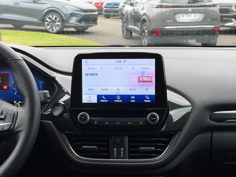 Photo de la voiture FORD PUMA 1.0 EcoBoost 155 ch mHEV S&S Powershift ST-Line - 5P
