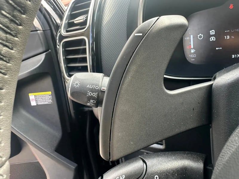 Photo de la voiture CITROEN C5 AIRCROSS Hybride 145 e-DCS6 Max