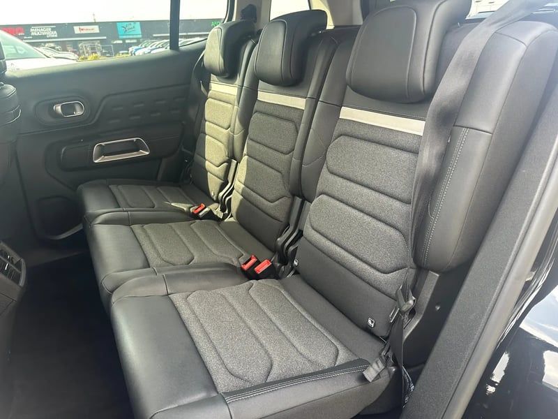 Photo de la voiture CITROEN C5 AIRCROSS Hybride 145 e-DCS6 Max