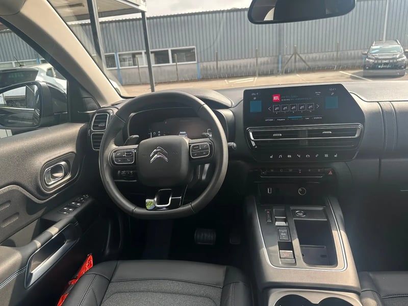 Photo de la voiture CITROEN C5 AIRCROSS Hybride 145 e-DCS6 Max