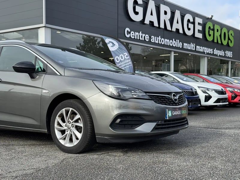 Photo de la voiture OPEL ASTRA SPORTS TOURER 1.2 Turbo 145 ch BVM6 Elégance