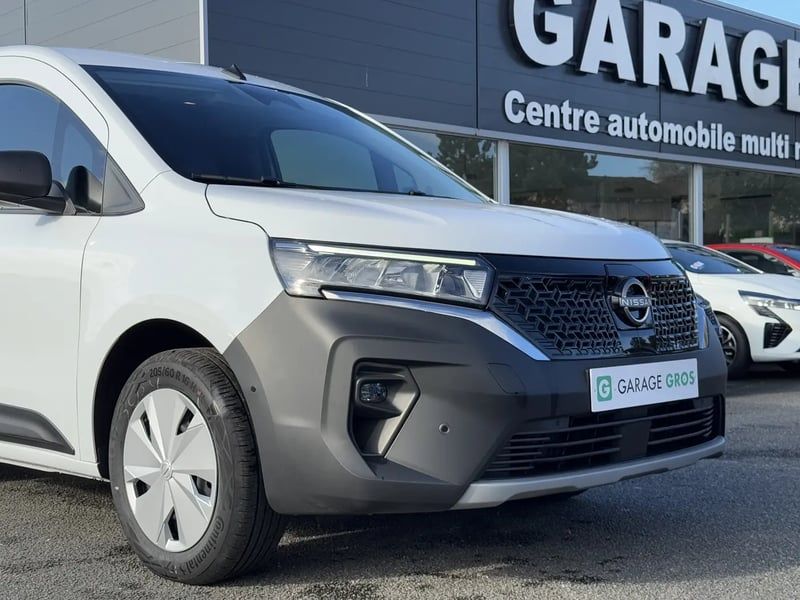 Photo de la voiture NISSAN TOWNSTAR FOURGON ELECTRIQUE EV FOURGON L1 45KWH CHARGEUR 22KW GSR2B N-CONNECTA