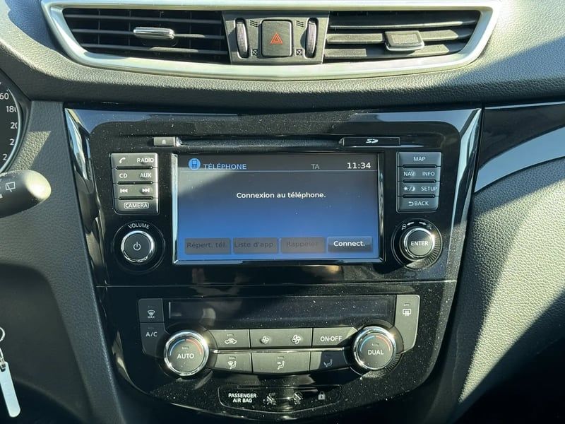 Photo de la voiture NISSAN QASHQAI 1.2 DIG-T 115 Acenta