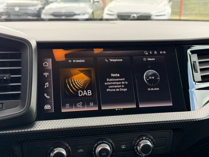 Photo de la voiture AUDI A1 SPORTBACK 25 TFSI 95 ch BVM5