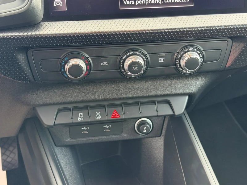 Photo de la voiture AUDI A1 SPORTBACK 25 TFSI 95 ch BVM5