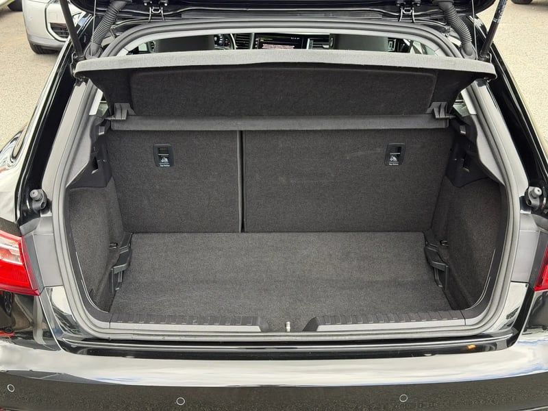 Photo de la voiture AUDI A1 SPORTBACK 25 TFSI 95 ch BVM5